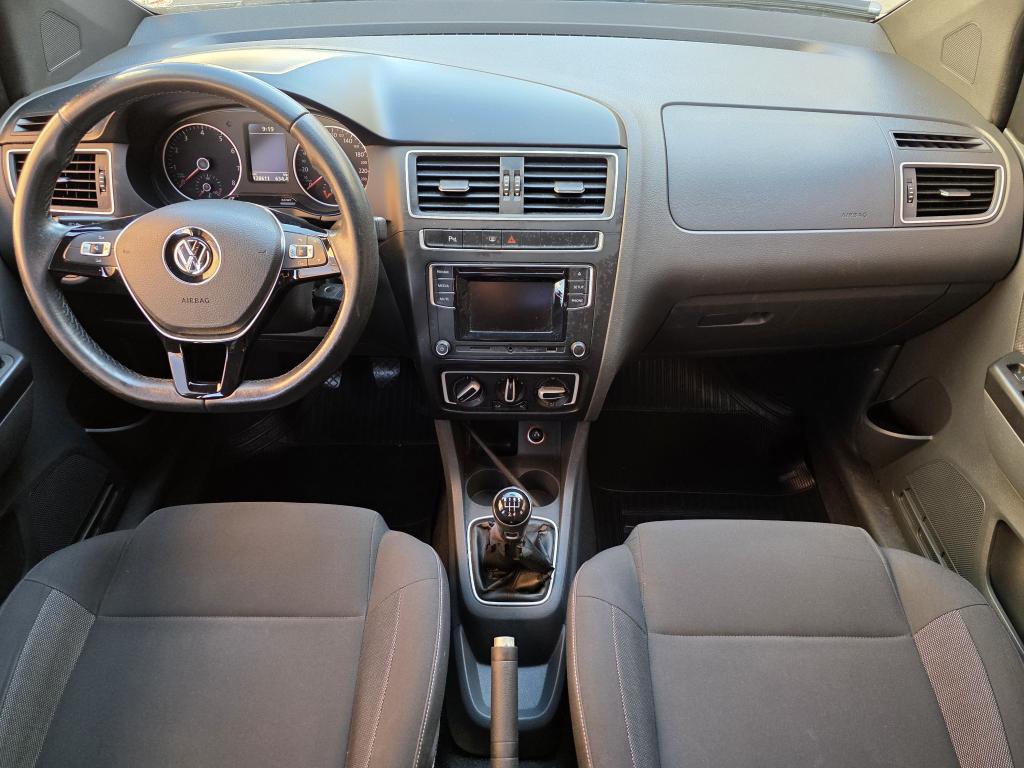 VOLKSWAGEN Fox - Foto