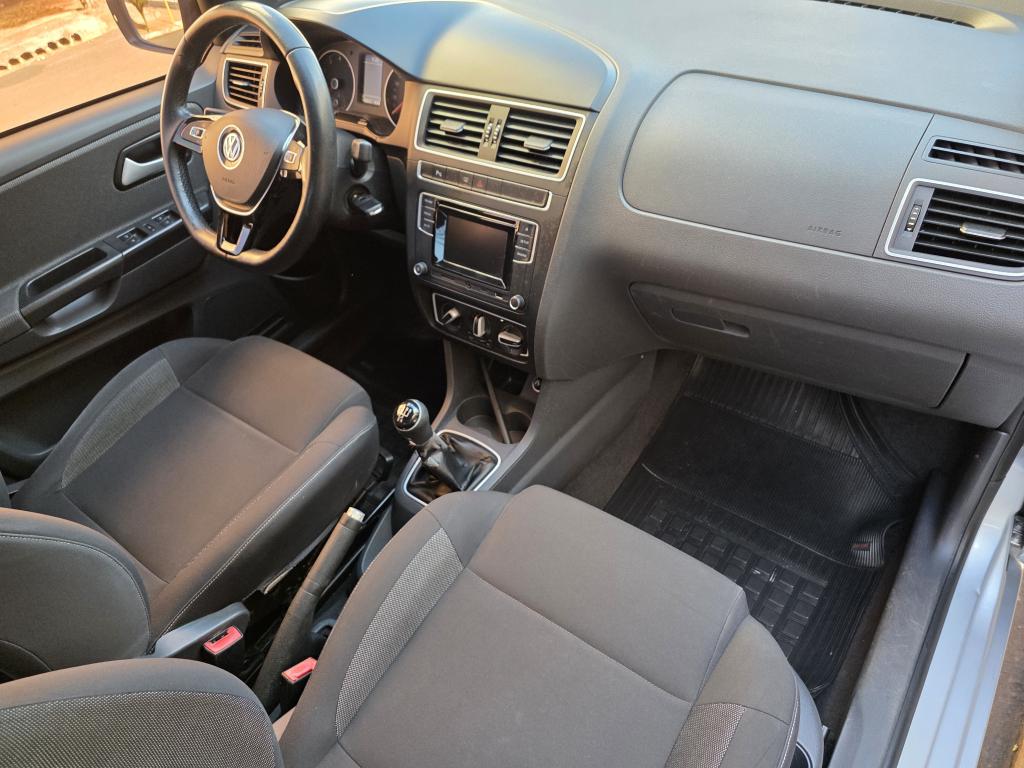 VOLKSWAGEN Fox - Foto