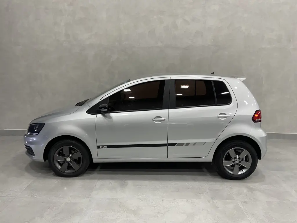 VOLKSWAGEN Fox - Foto