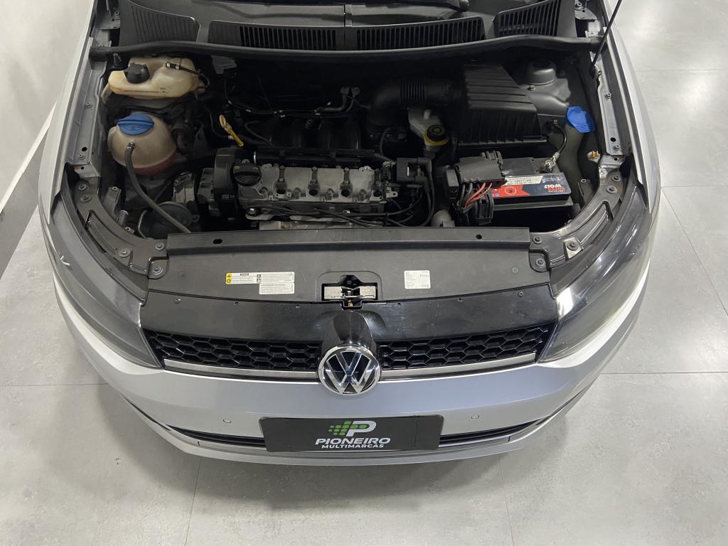 VOLKSWAGEN Fox - Foto