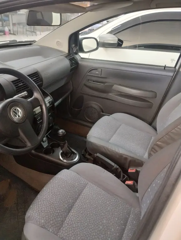 VOLKSWAGEN Fox - Foto