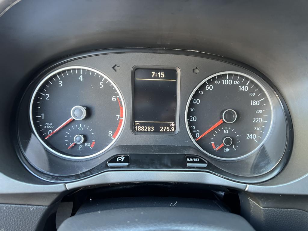 VOLKSWAGEN Fox - Foto