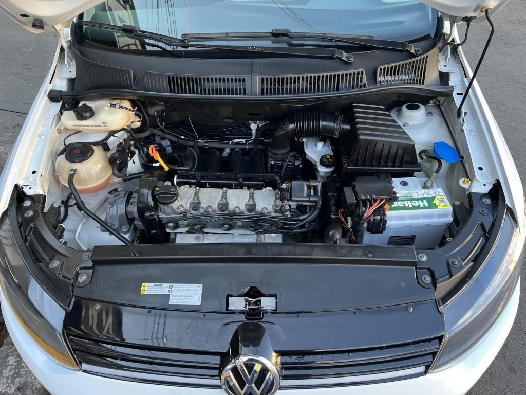 VOLKSWAGEN Fox - Foto