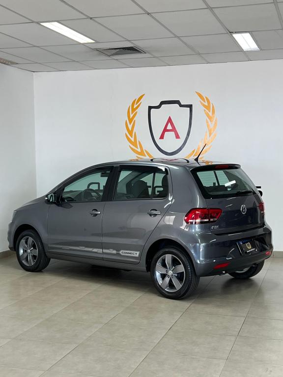 VOLKSWAGEN Fox - Foto