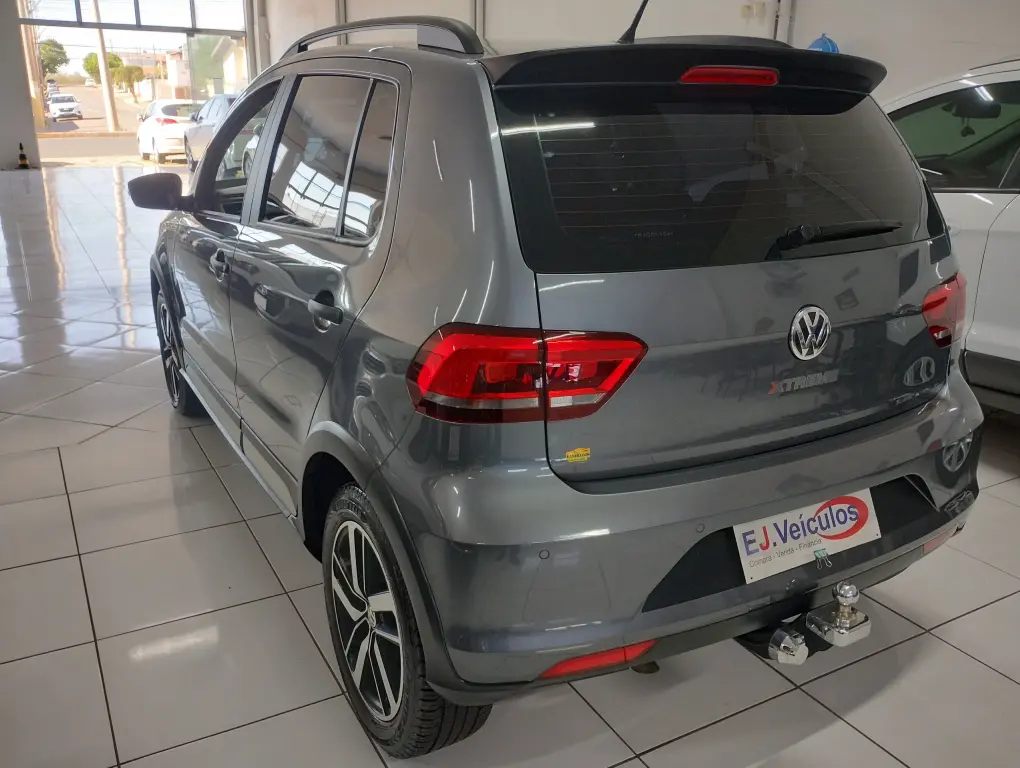 VOLKSWAGEN Fox - Foto
