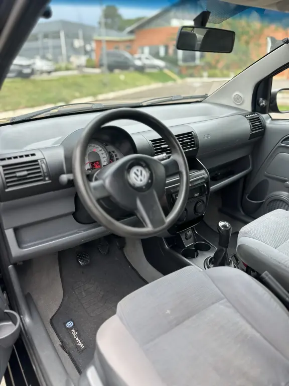 VOLKSWAGEN Fox - Foto