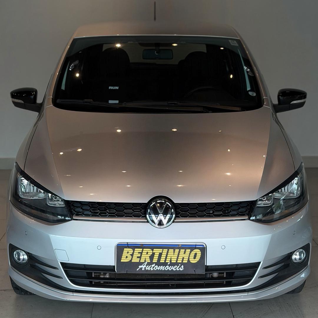 VOLKSWAGEN Fox - Foto