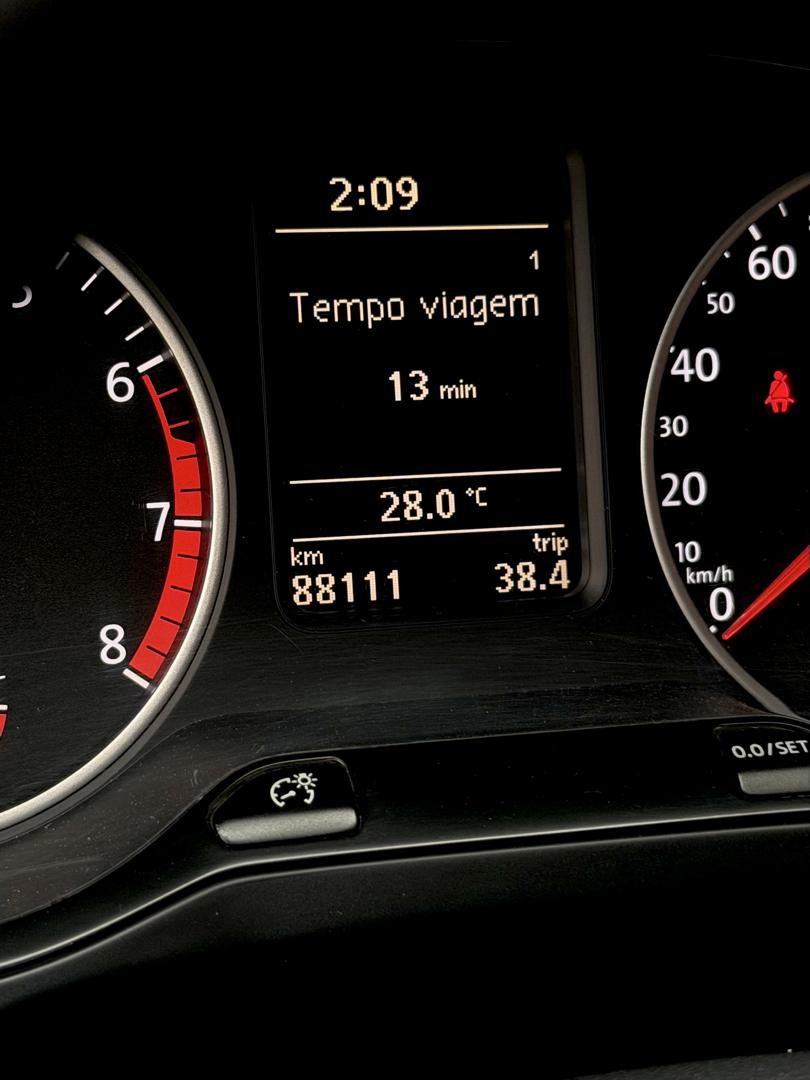 VOLKSWAGEN Fox - Foto