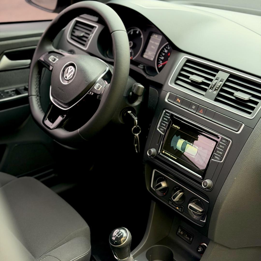 VOLKSWAGEN Fox - Foto