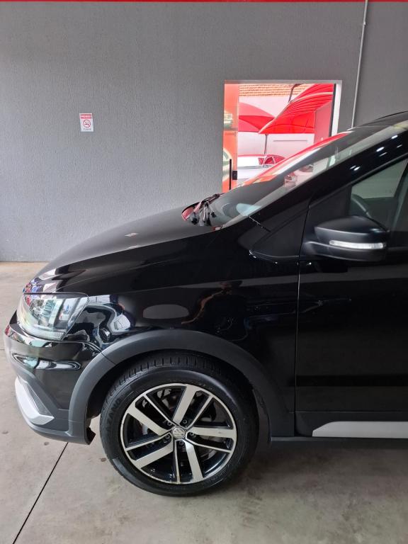 VOLKSWAGEN Fox - Foto