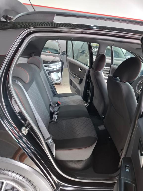 VOLKSWAGEN Fox - Foto