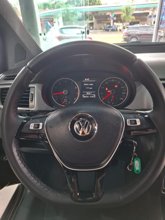 VOLKSWAGEN Fox - Foto