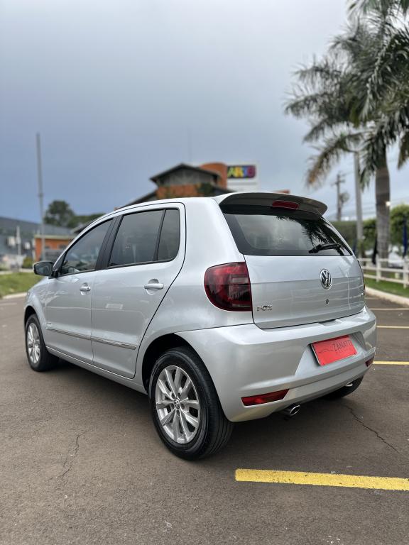 VOLKSWAGEN Fox - Foto