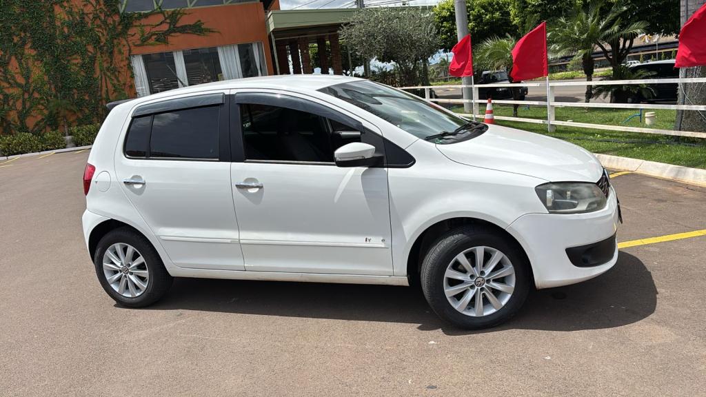 VOLKSWAGEN Fox - Foto
