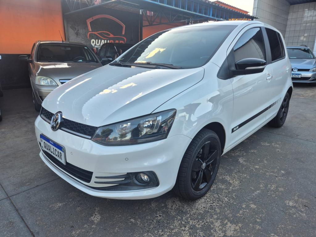 VOLKSWAGEN Fox - Foto