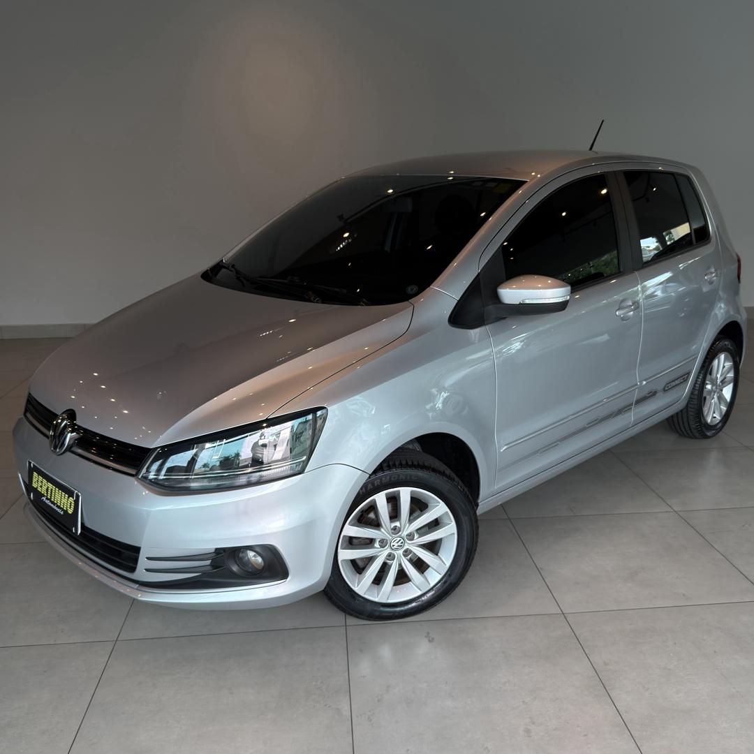 VOLKSWAGEN Fox - Foto