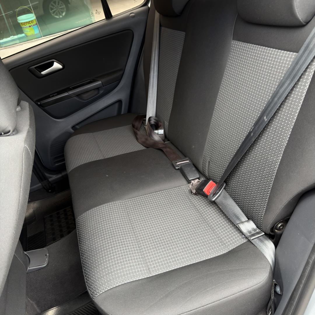 VOLKSWAGEN Fox - Foto