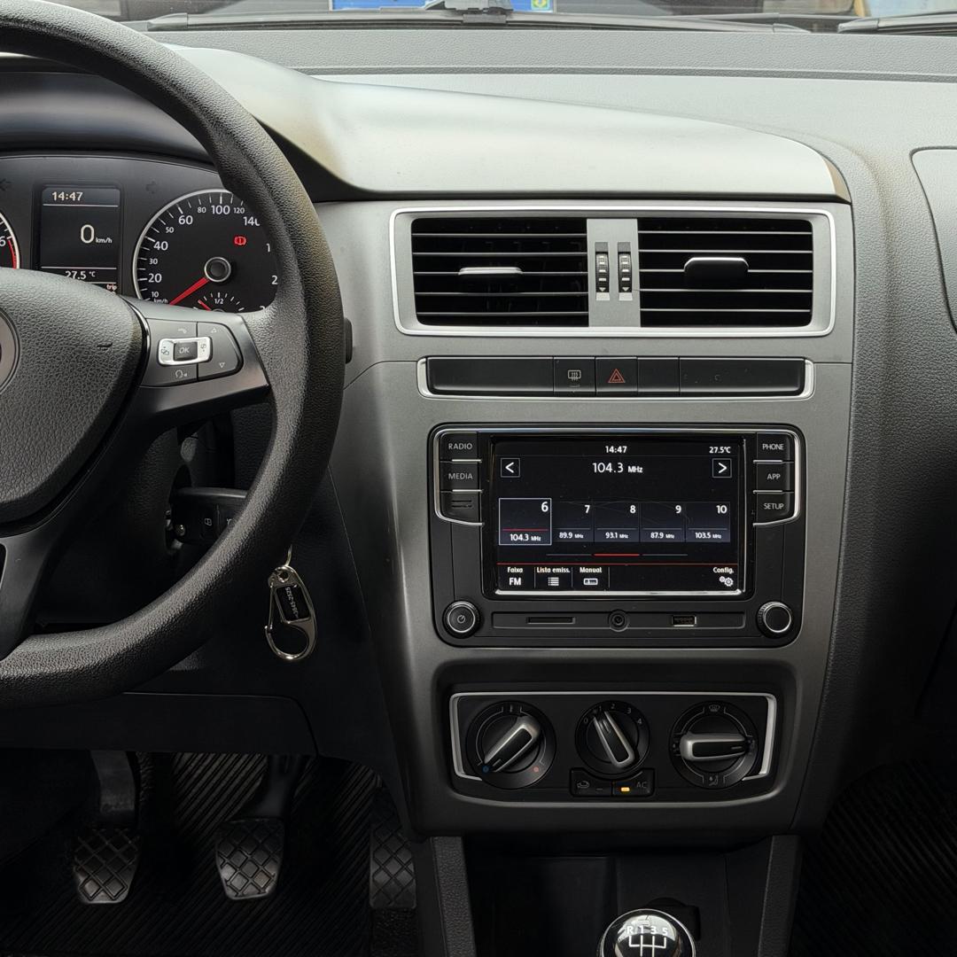 VOLKSWAGEN Fox - Foto