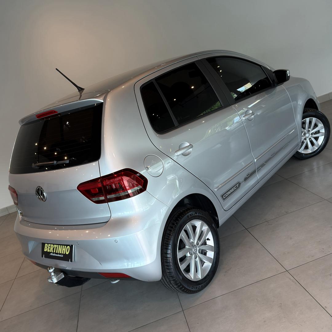 VOLKSWAGEN Fox - Foto