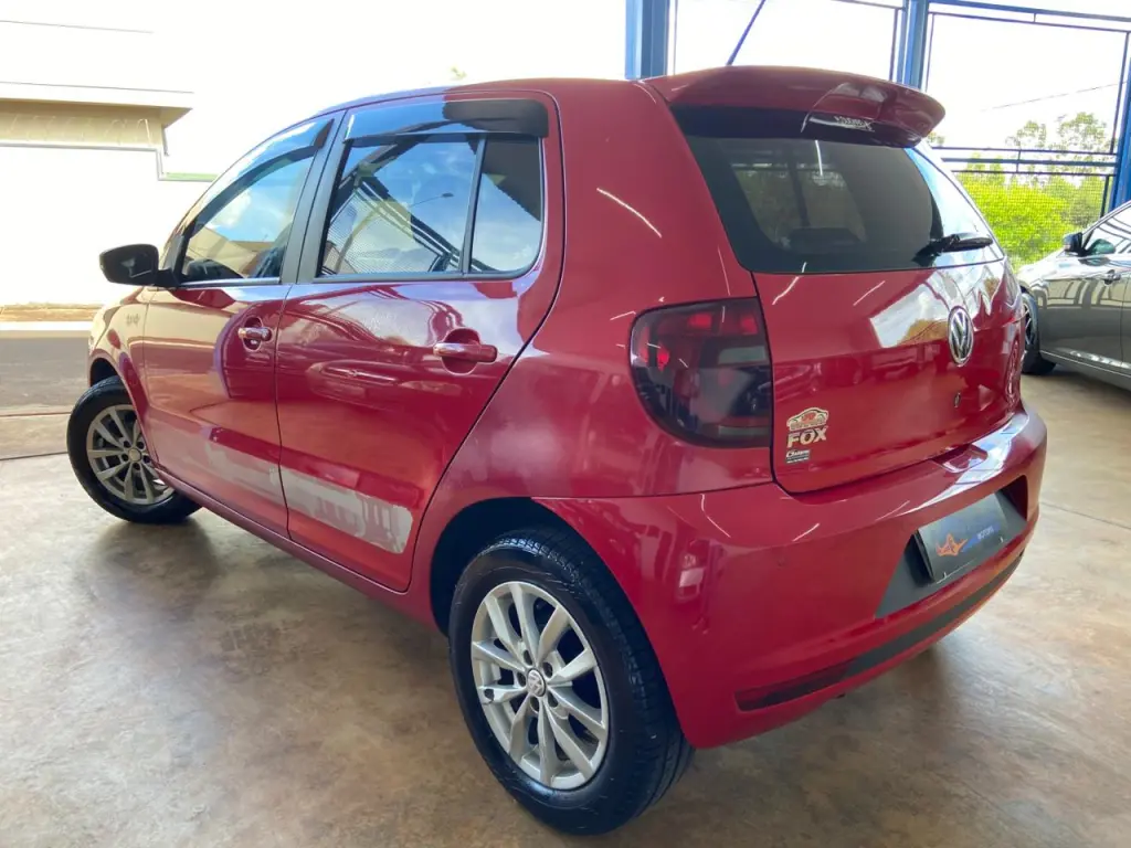VOLKSWAGEN Fox - Foto
