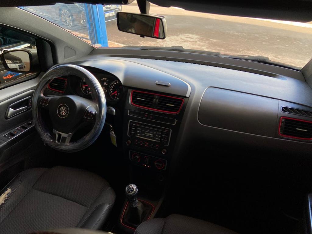 VOLKSWAGEN Fox - Foto