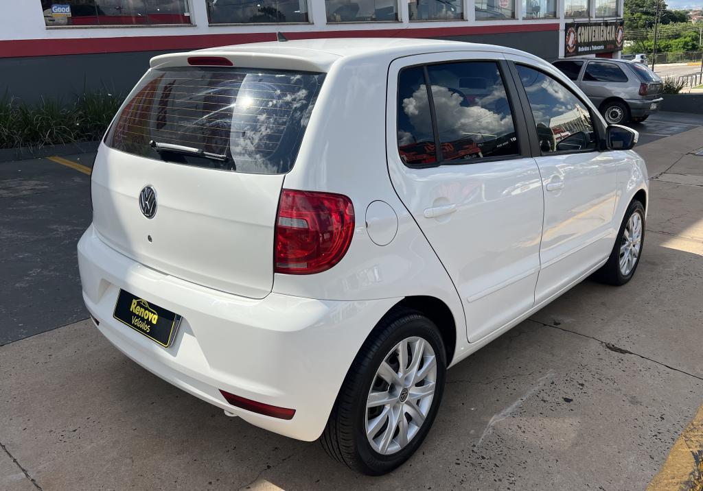 VOLKSWAGEN Fox - Foto