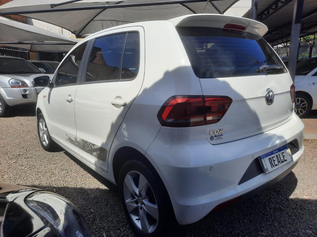 VOLKSWAGEN Fox - Foto