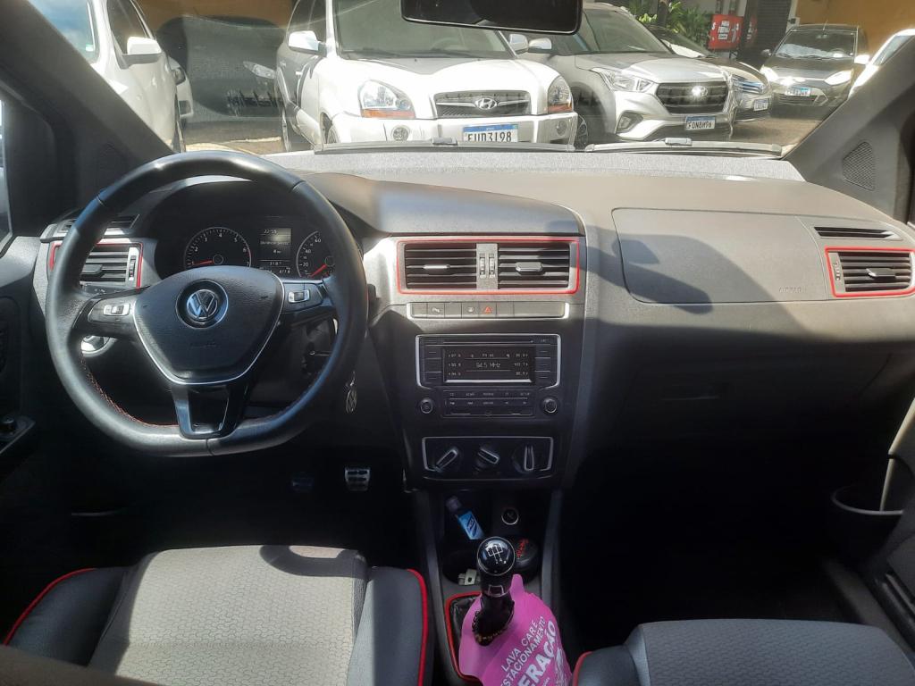 VOLKSWAGEN Fox - Foto