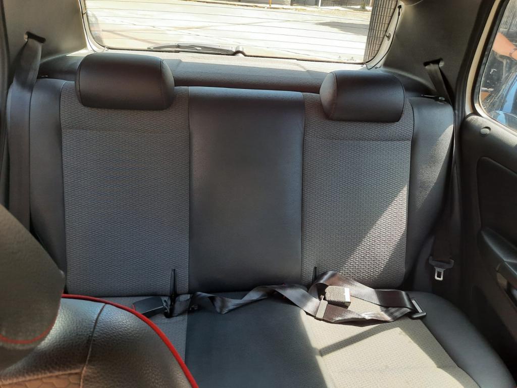 VOLKSWAGEN Fox - Foto