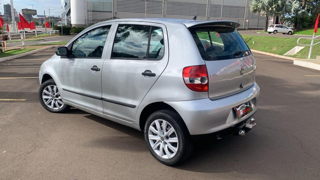 VOLKSWAGEN Fox - Foto