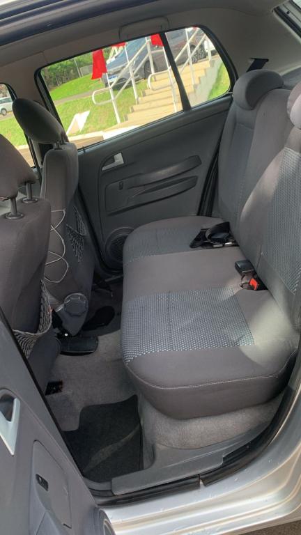 VOLKSWAGEN Fox - Foto