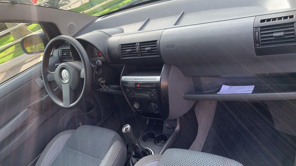 VOLKSWAGEN Fox - Foto