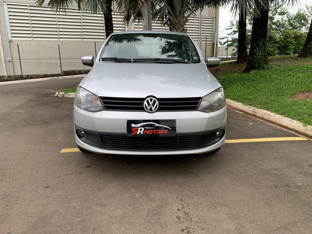 VOLKSWAGEN Fox - Foto
