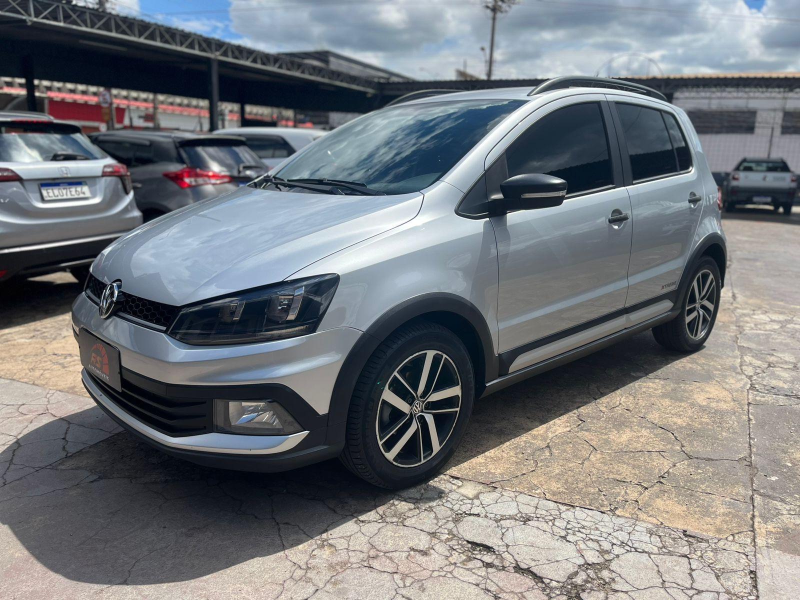 VOLKSWAGEN Fox - Foto