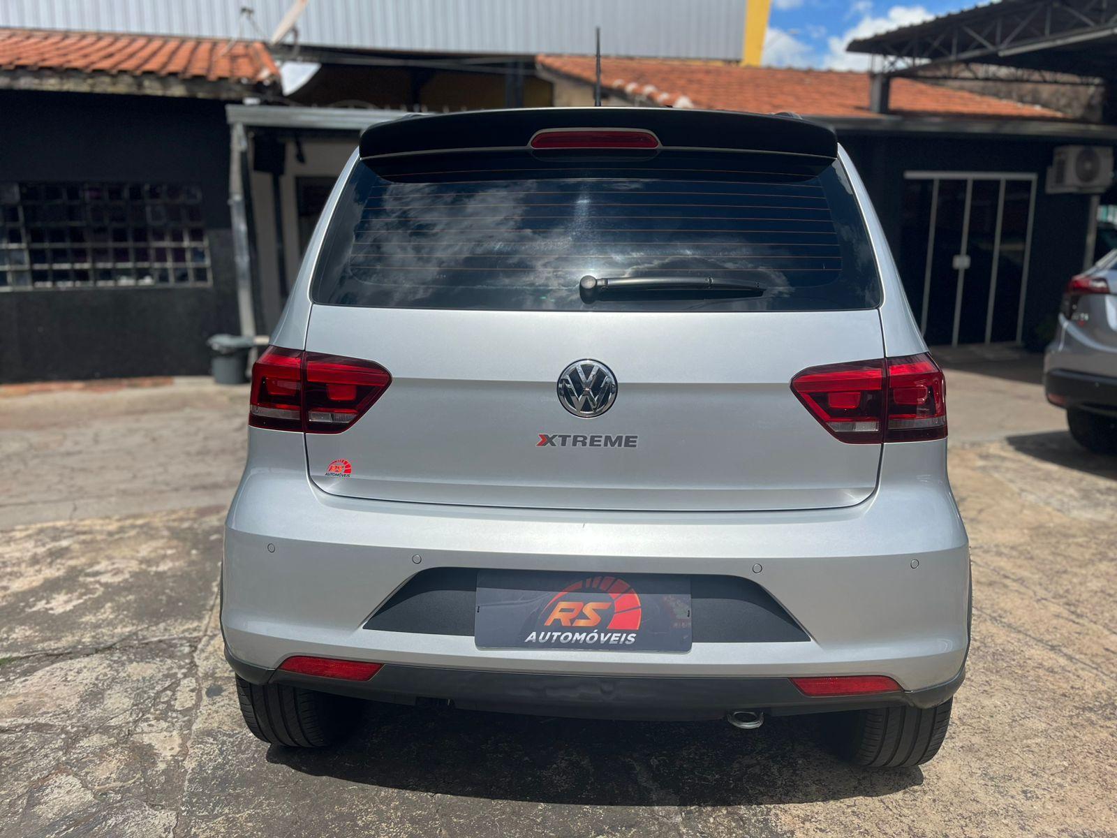 VOLKSWAGEN Fox - Foto