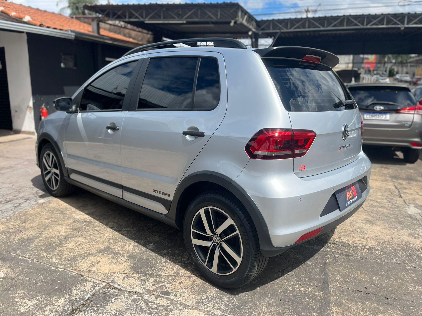 VOLKSWAGEN Fox - Foto