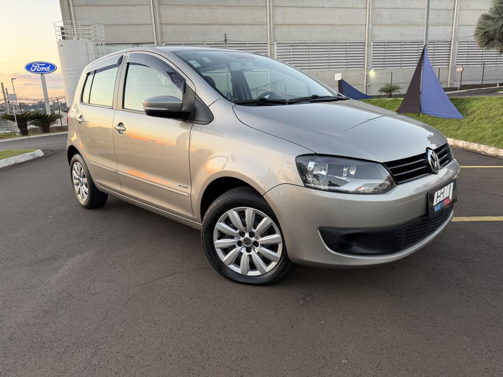 VOLKSWAGEN Fox - Foto