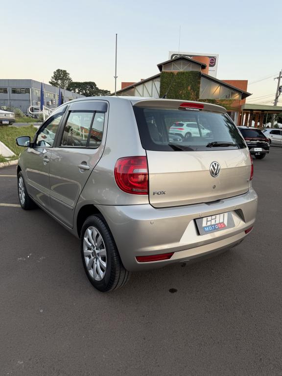 VOLKSWAGEN Fox - Foto