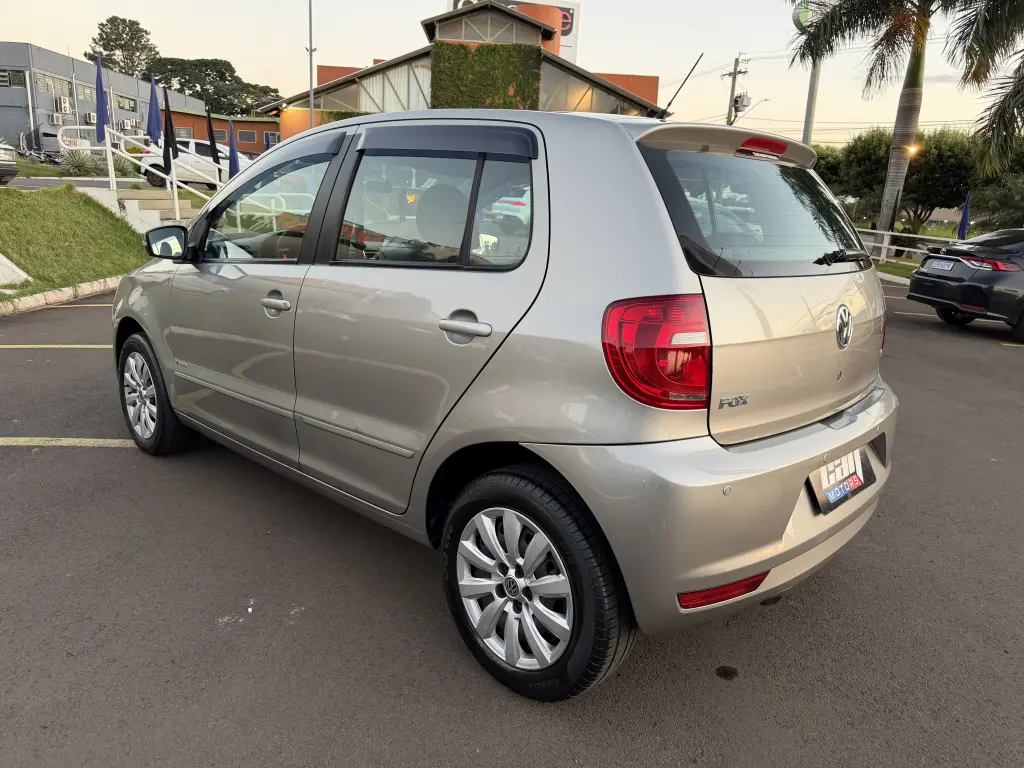 VOLKSWAGEN Fox - Foto