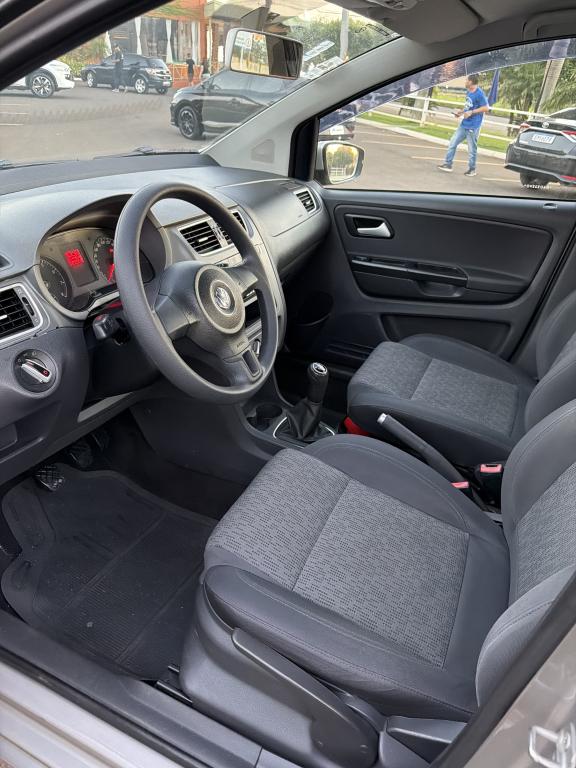 VOLKSWAGEN Fox - Foto