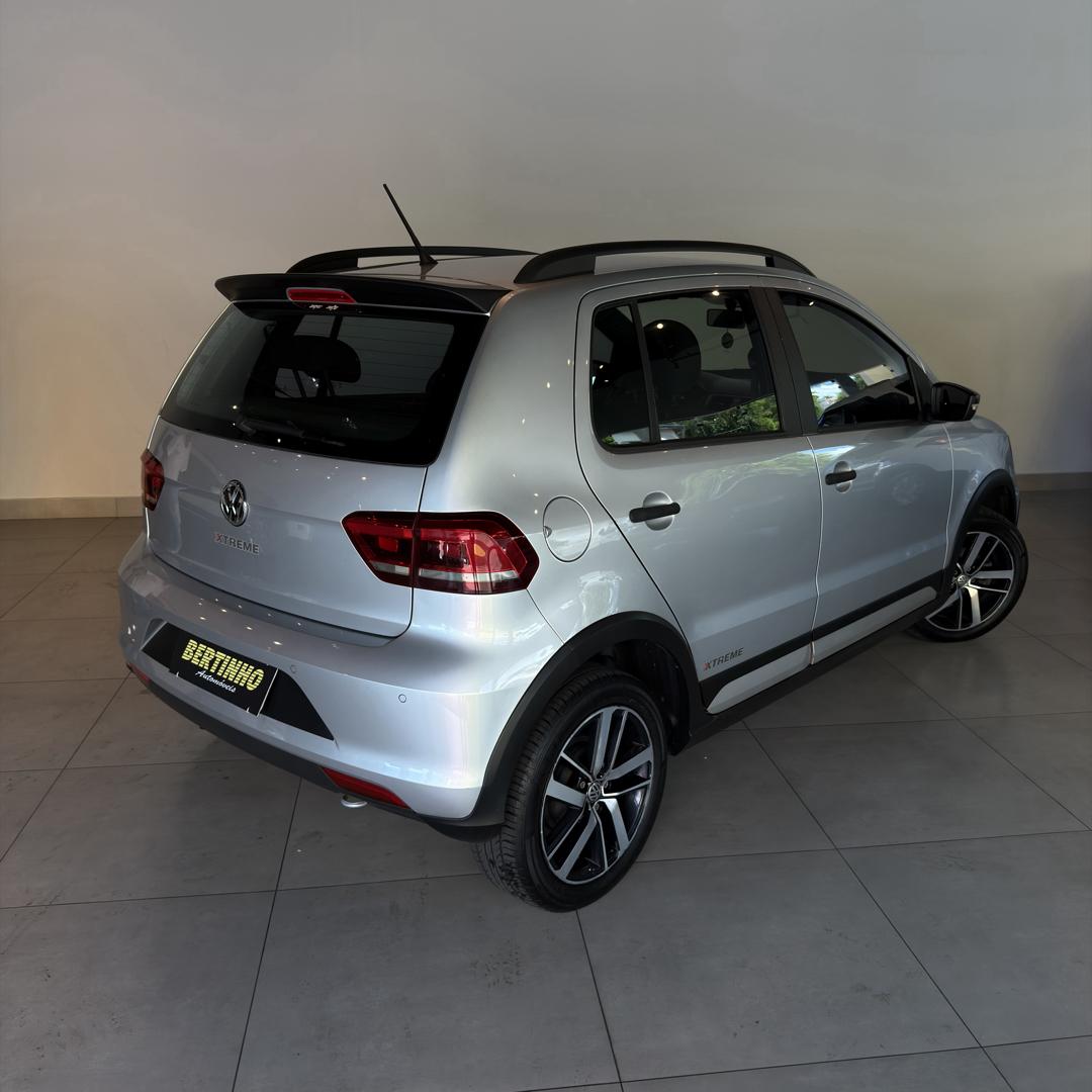 VOLKSWAGEN Fox - Foto