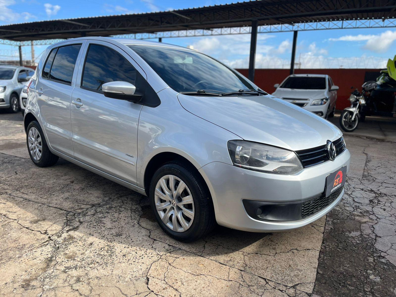 VOLKSWAGEN Fox - Foto