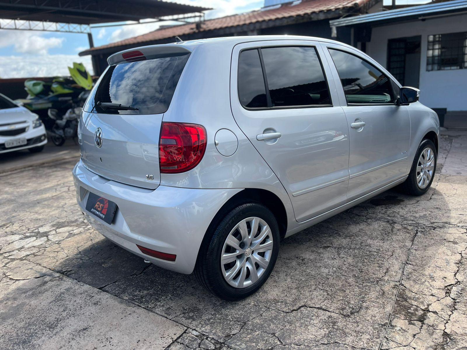 VOLKSWAGEN Fox - Foto