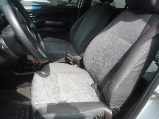 VOLKSWAGEN Fox - Foto