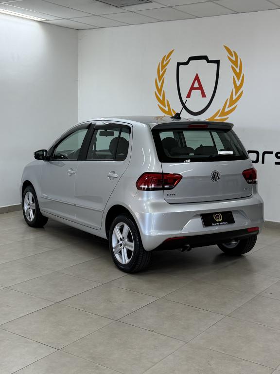 VOLKSWAGEN Fox - Foto