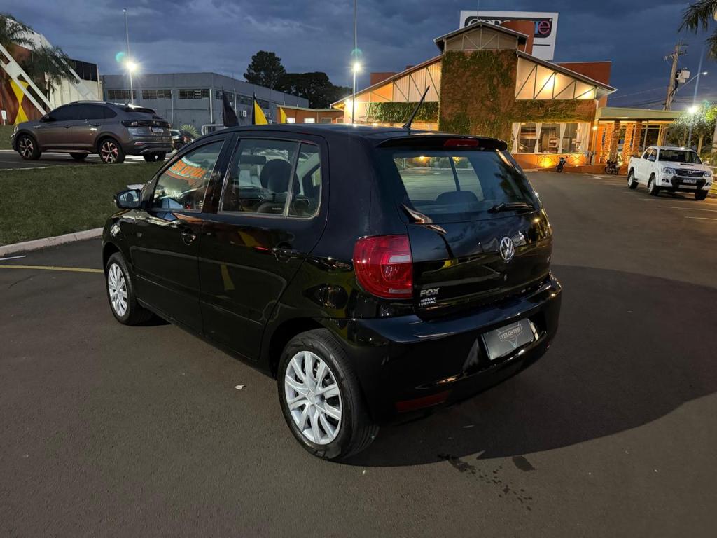 VOLKSWAGEN Fox - Foto
