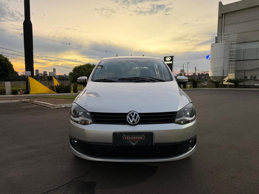 VOLKSWAGEN Fox - Foto