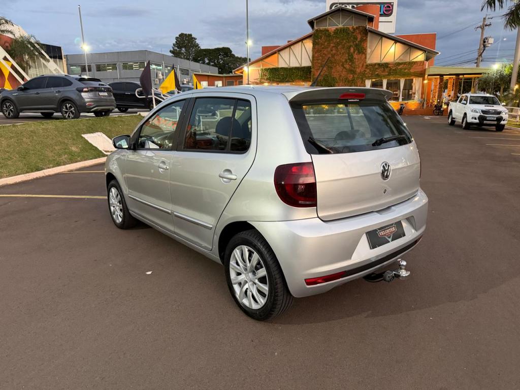 VOLKSWAGEN Fox - Foto
