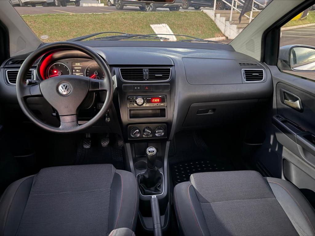 VOLKSWAGEN Fox - Foto