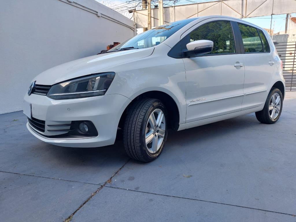 VOLKSWAGEN Fox - Foto